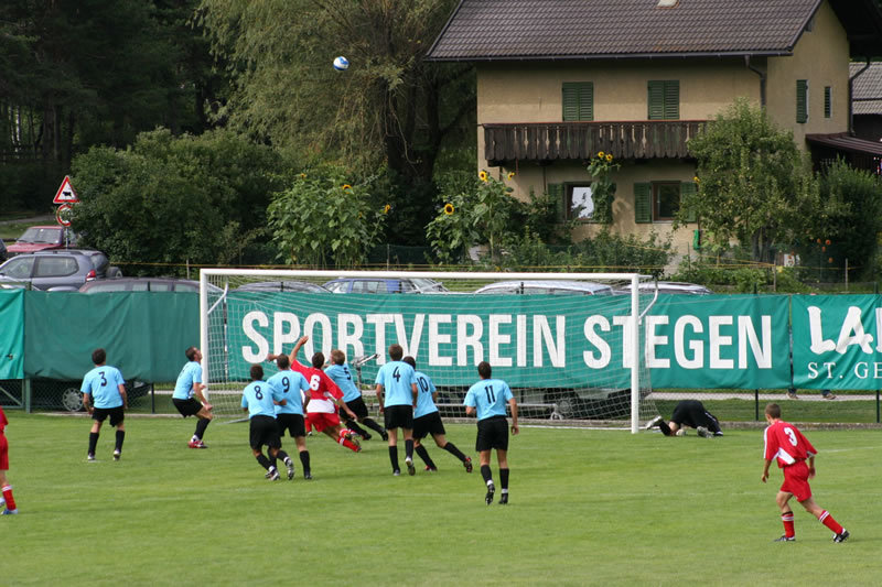 gal/Stadtturnier2007 - Spiel um Platz3 gegen Ahrntal/2007-08-12 SVR gg. SSV Ahrntal beim Stadtrurnier 039.jpg